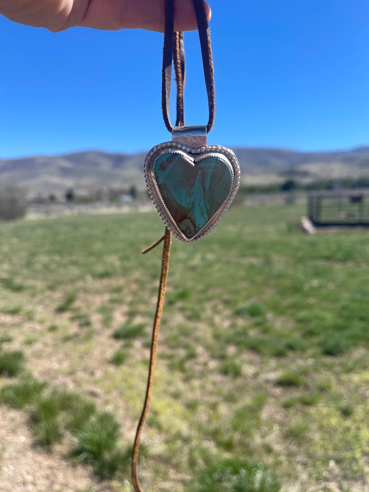 Straight to my Heart pendant