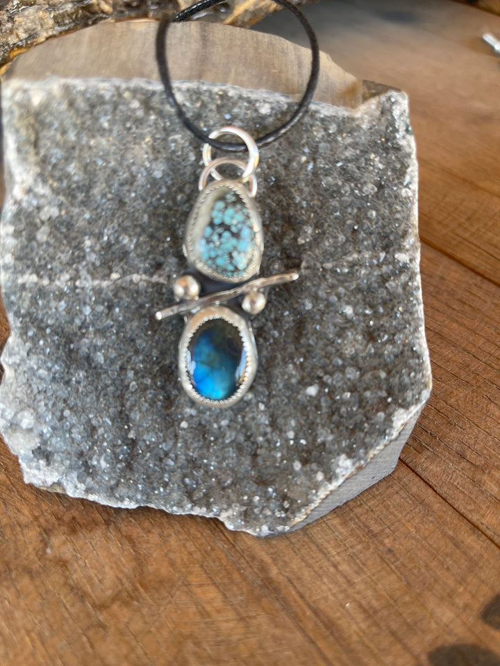 Shiny Night Pendant