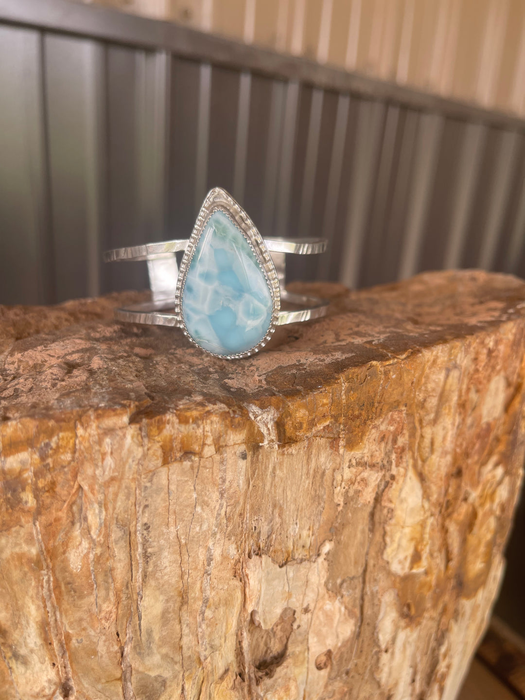 Larimar Beauty